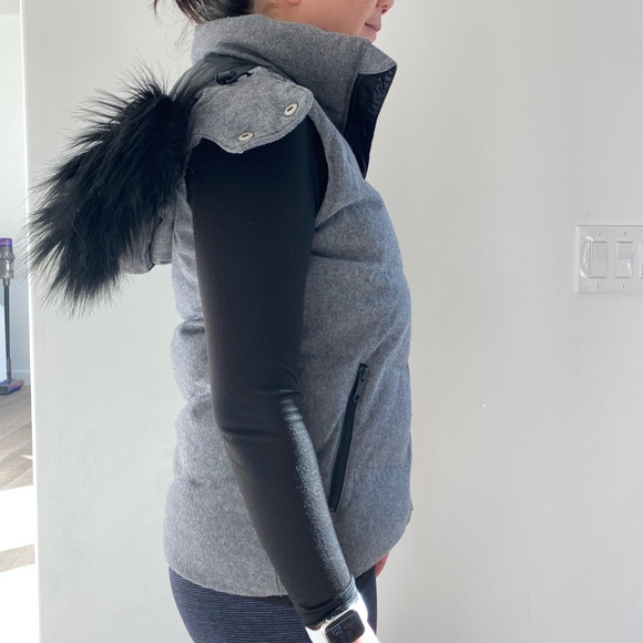 Gap grey vest - size M - Picture 12 of 15